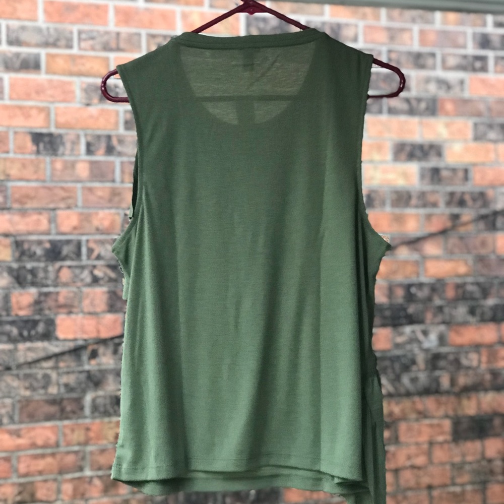 NWT J. Crew Green Drapey Ruffle Tank Top - Picture 4 of 6